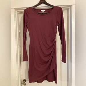 Leith dress, long sleeves, body con.